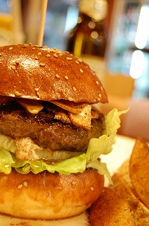 3−1ニックガーリックバーガー4.jpg