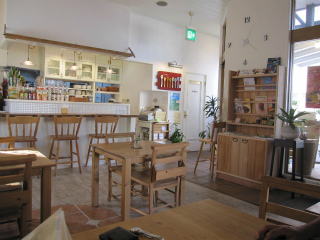サンサーラ店内1.jpg