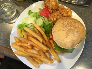 山の駅R176バーガー.jpg